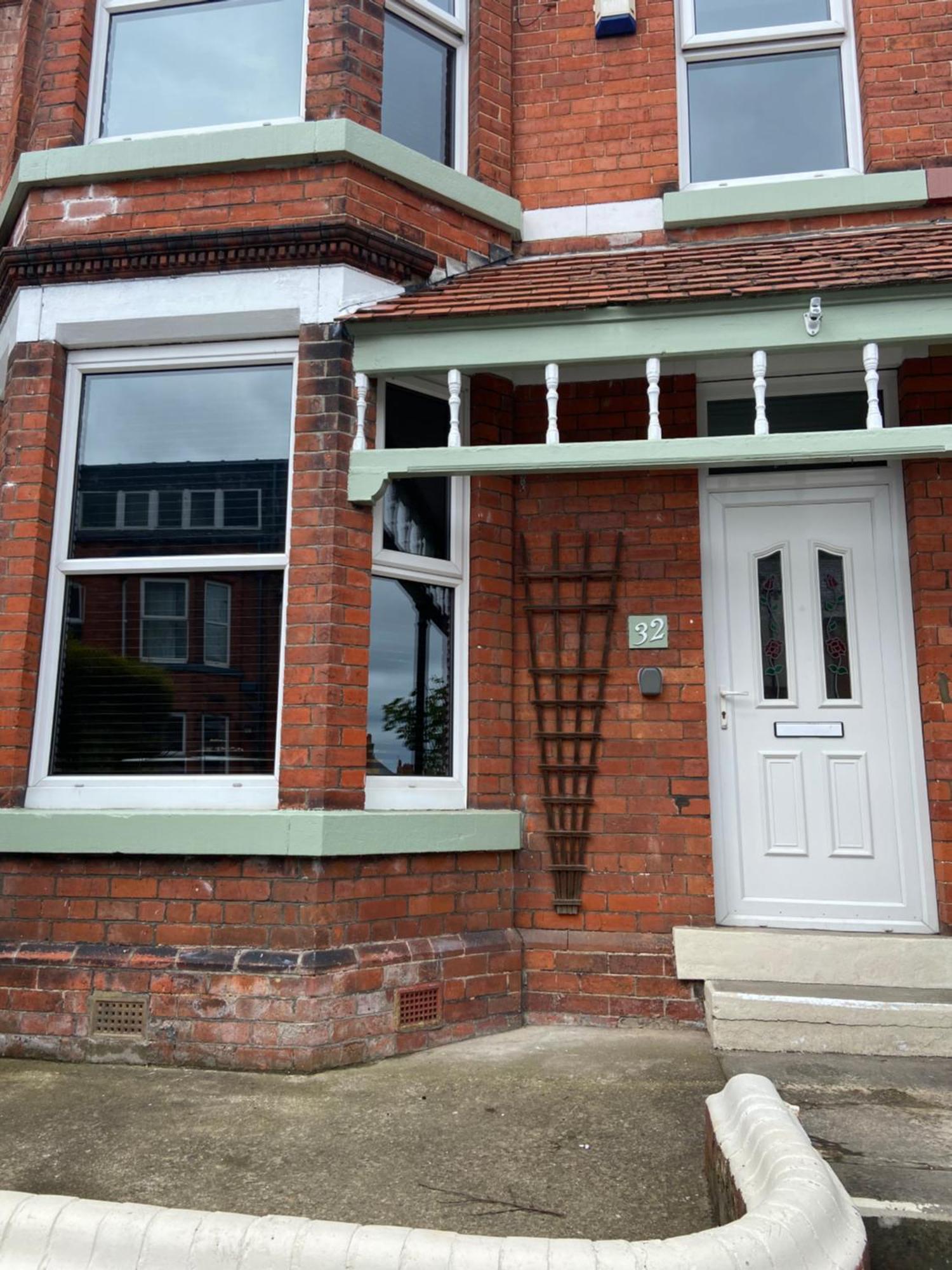 Pass The Keys Amazing, Newly Renovated 5Bedroom House Sleeps 10 Скарбъро Екстериор снимка